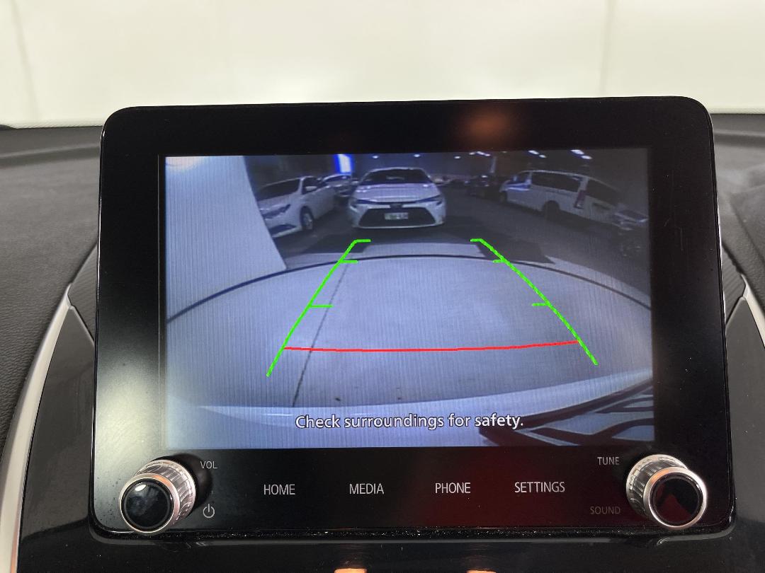 Photo '27' of Mitsubishi Eclipse Cross