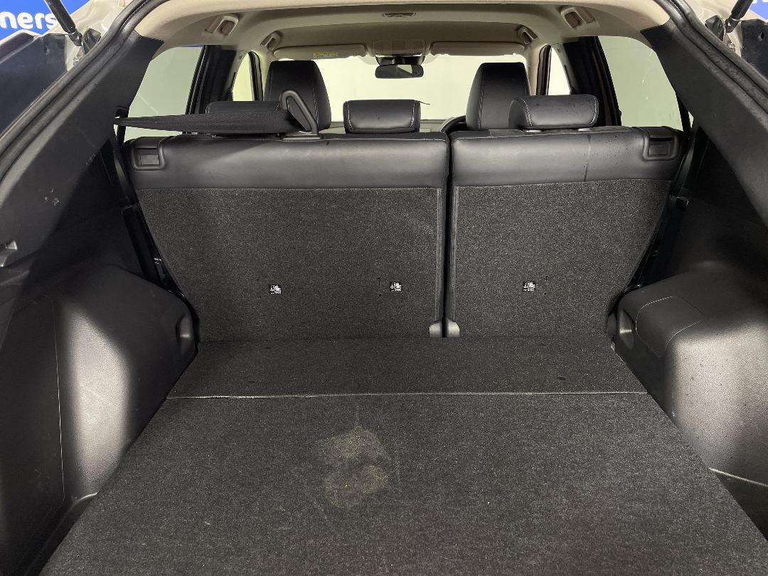 Photo '14' of Mitsubishi Eclipse Cross