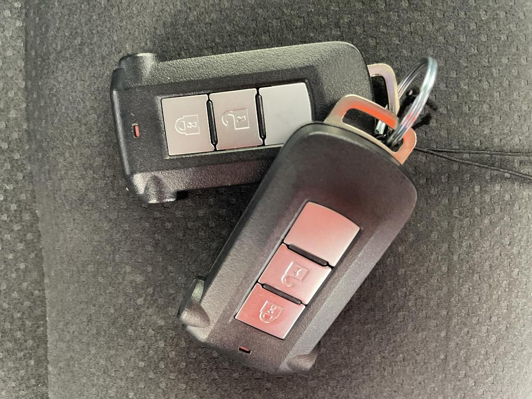 Photo '22' of Mitsubishi Eclipse Cross