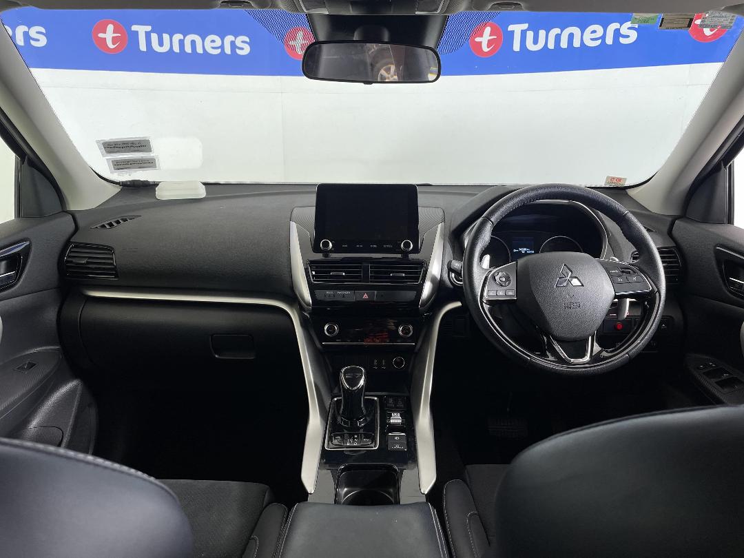 Photo '17' of Mitsubishi Eclipse Cross