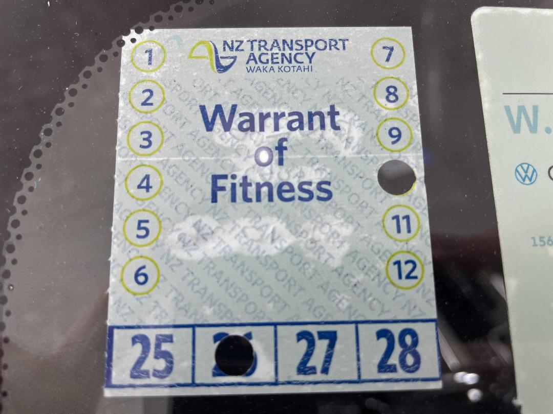 Photo '23' of Mitsubishi Eclipse Cross