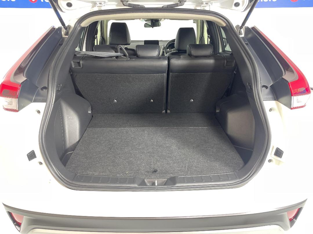 Photo '14' of Mitsubishi Eclipse Cross