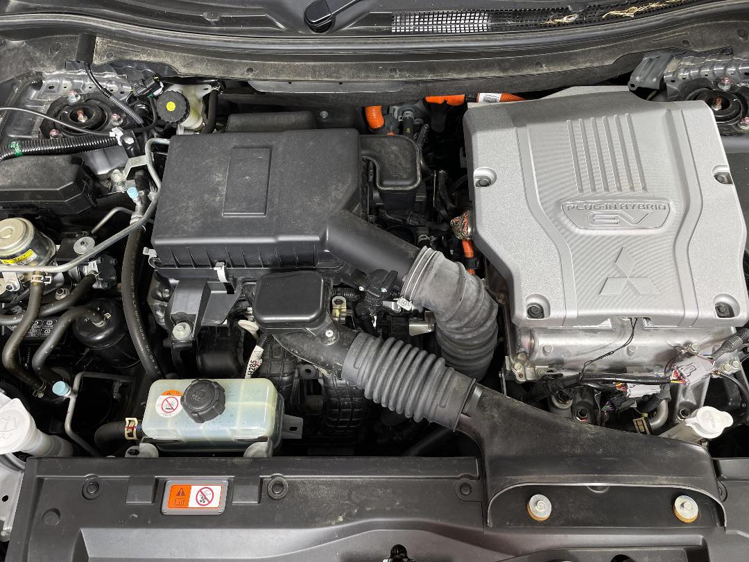 Photo '13' of Mitsubishi Eclipse Cross