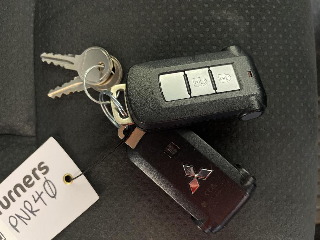 Photo '22' of Mitsubishi Eclipse Cross