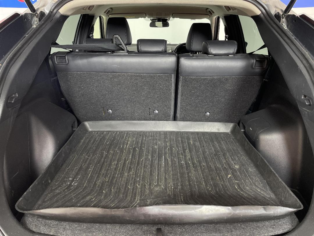 Photo '14' of Mitsubishi Eclipse Cross