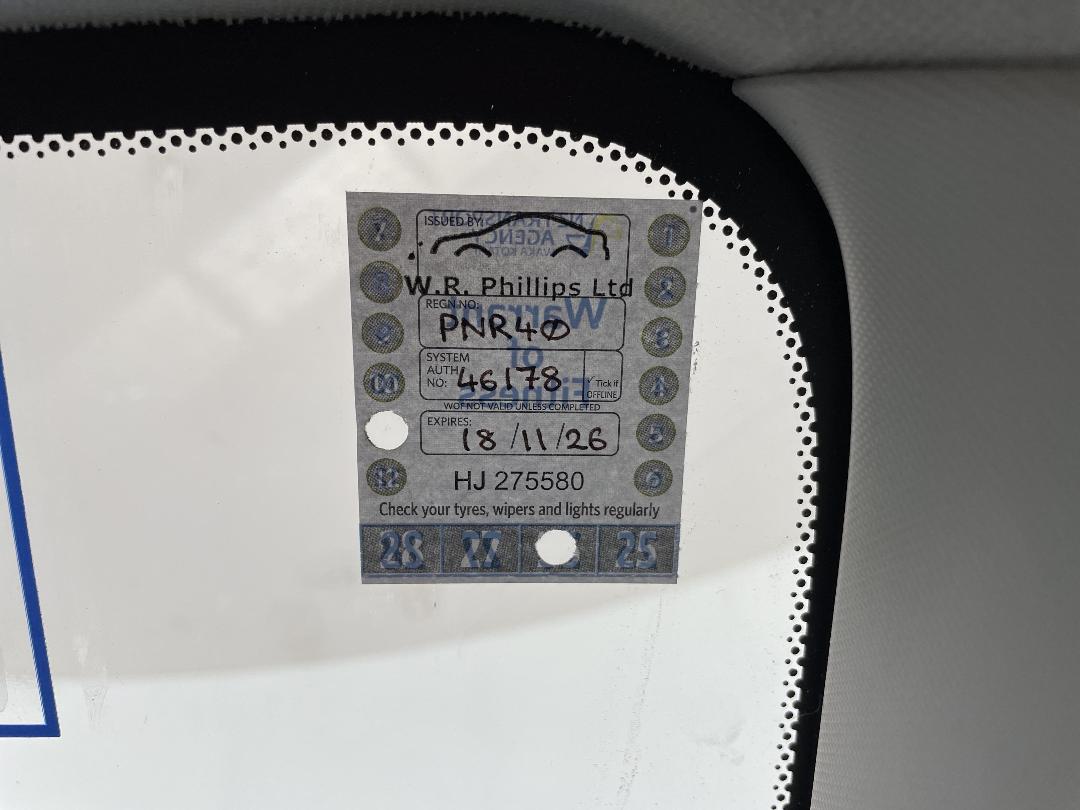 Photo '23' of Mitsubishi Eclipse Cross