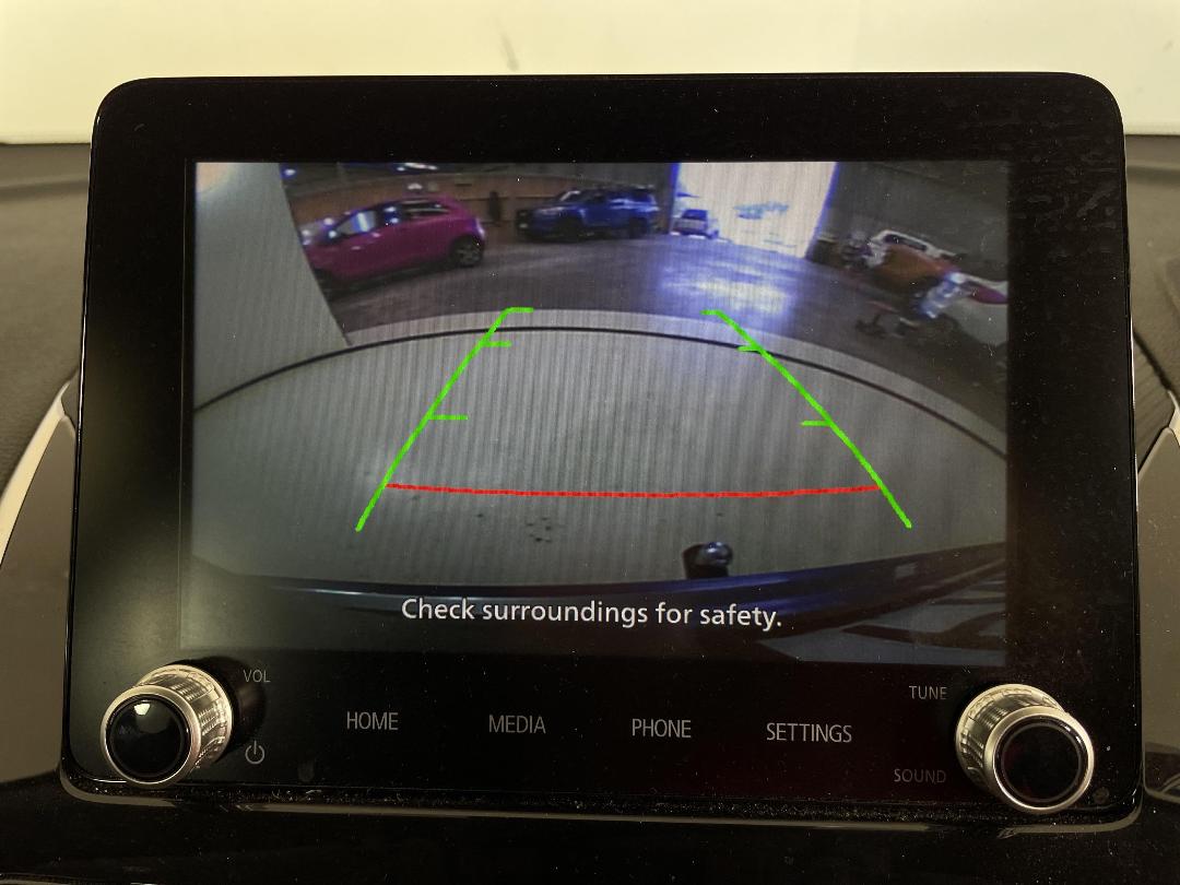 Photo '24' of Mitsubishi Eclipse Cross