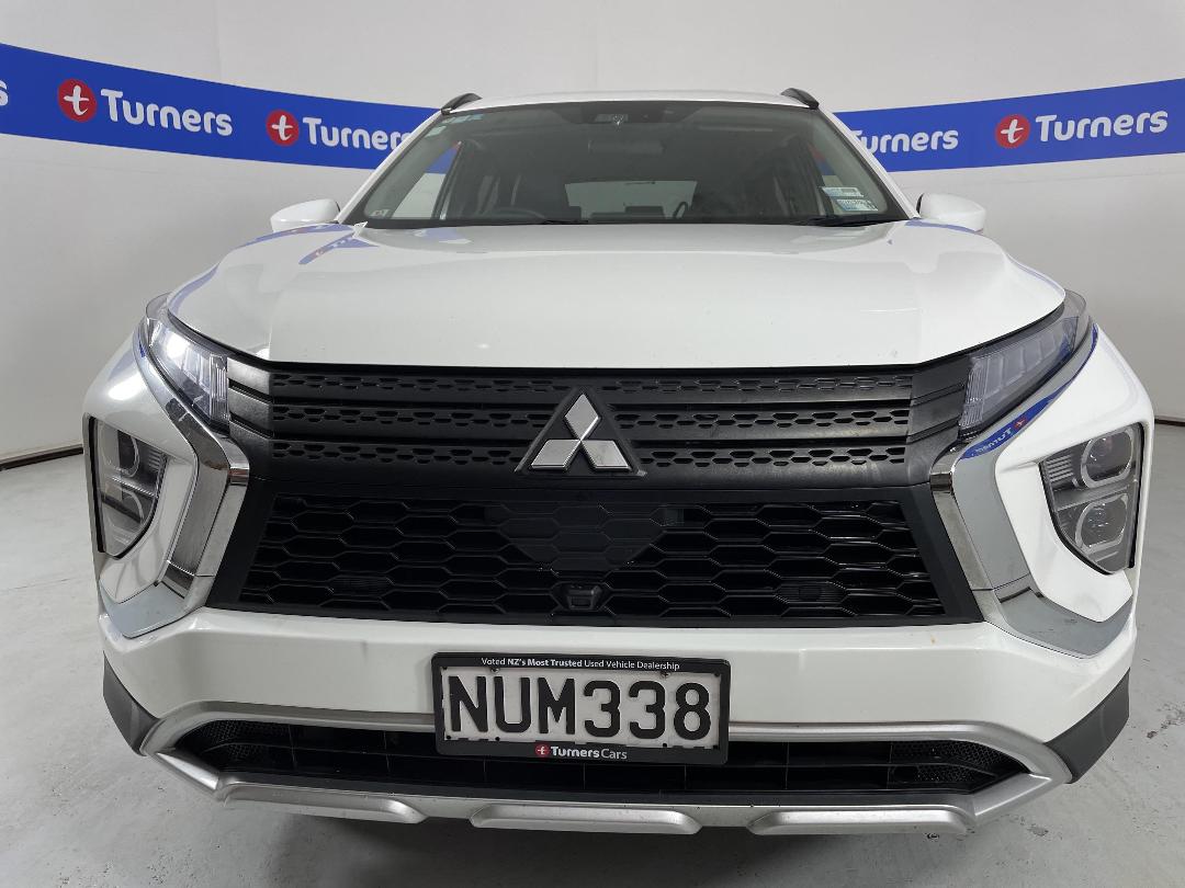 Photo '2' of Mitsubishi Eclipse Cross Photo '2' of Mitsubishi Eclipse Cross