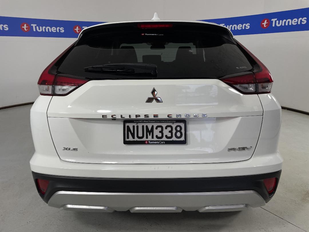 Photo '6' of Mitsubishi Eclipse Cross Photo '6' of Mitsubishi Eclipse Cross