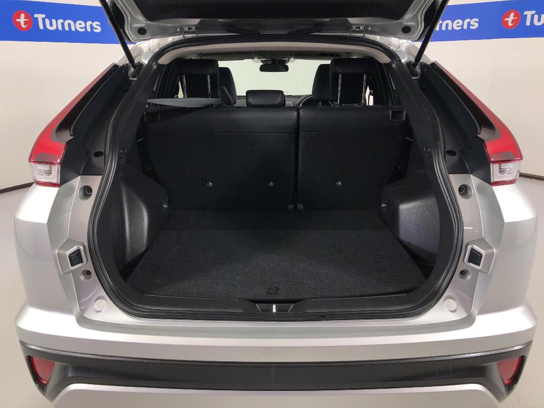 Photo '14' of Mitsubishi Eclipse Cross Photo '14' of Mitsubishi Eclipse Cross