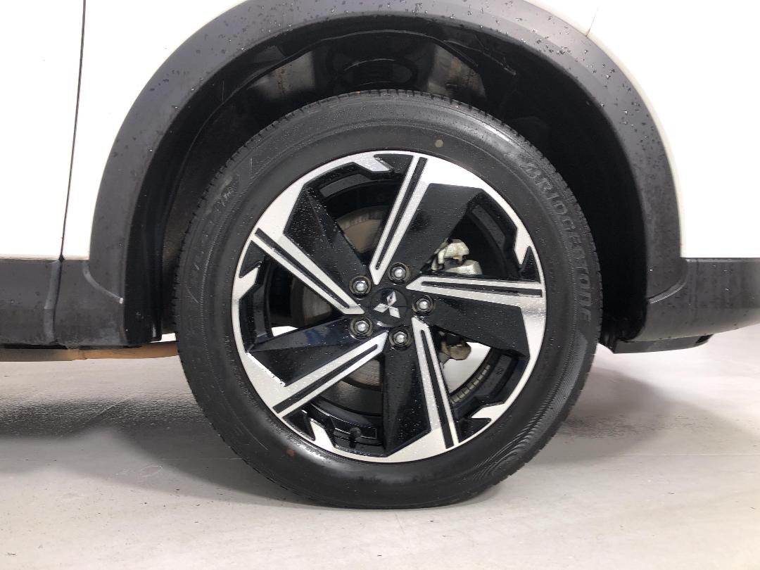 Photo '9' of Mitsubishi Eclipse Cross