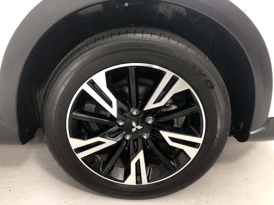 Photo '9' of Mitsubishi Eclipse Cross