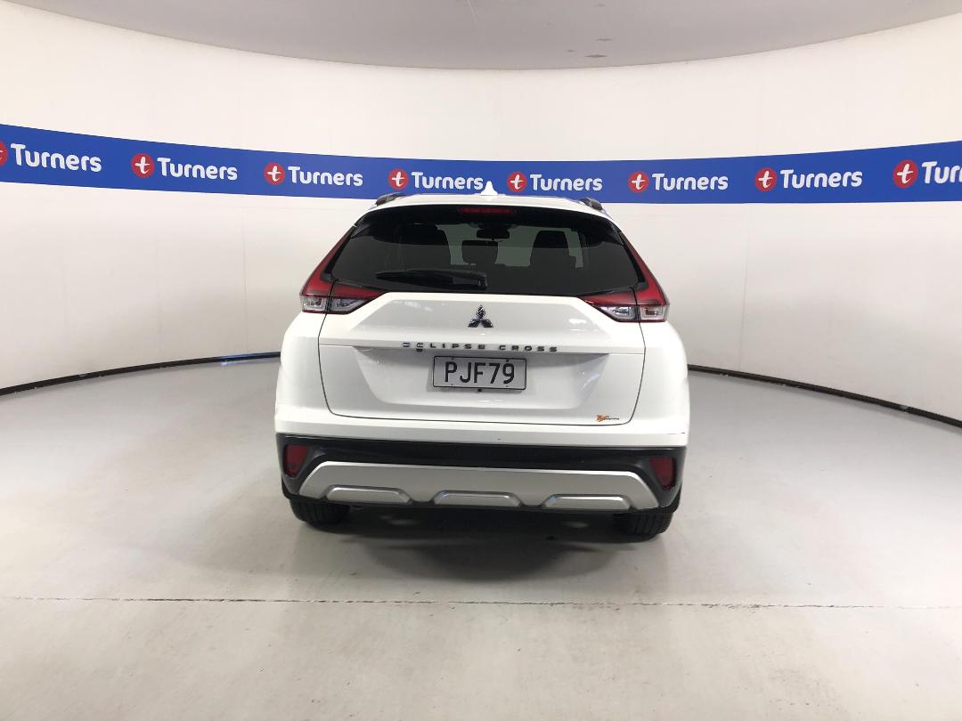 Photo '6' of Mitsubishi Eclipse Cross