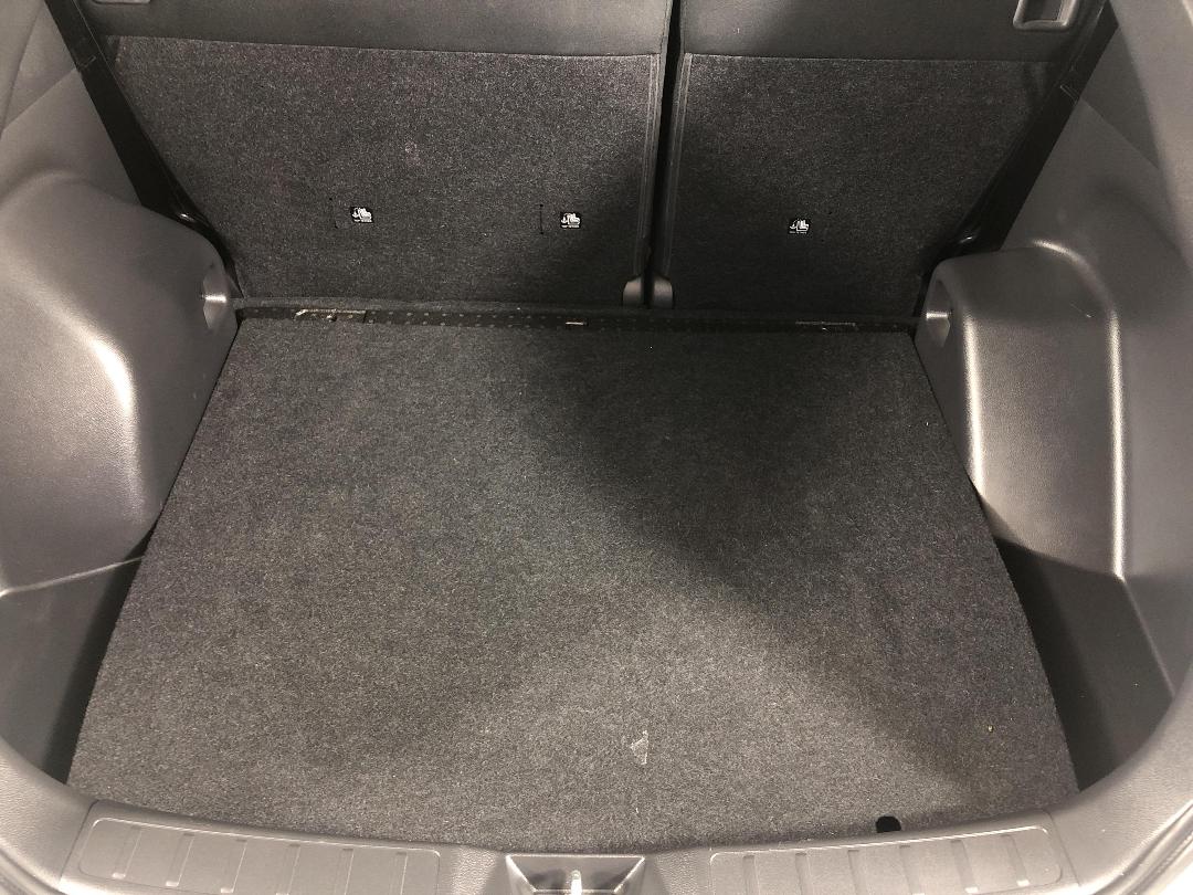 Photo '14' of Mitsubishi Eclipse Cross