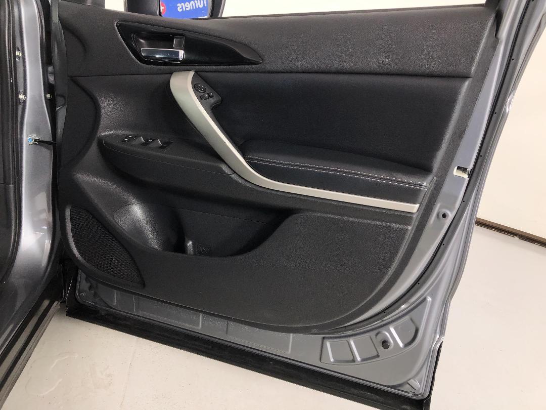 Photo '15' of Mitsubishi Eclipse Cross