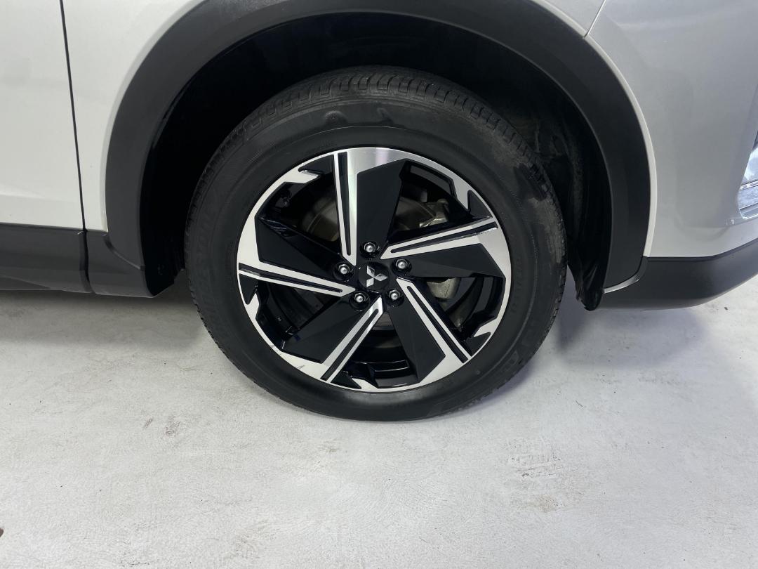 Photo '9' of Mitsubishi Eclipse Cross Photo '9' of Mitsubishi Eclipse Cross