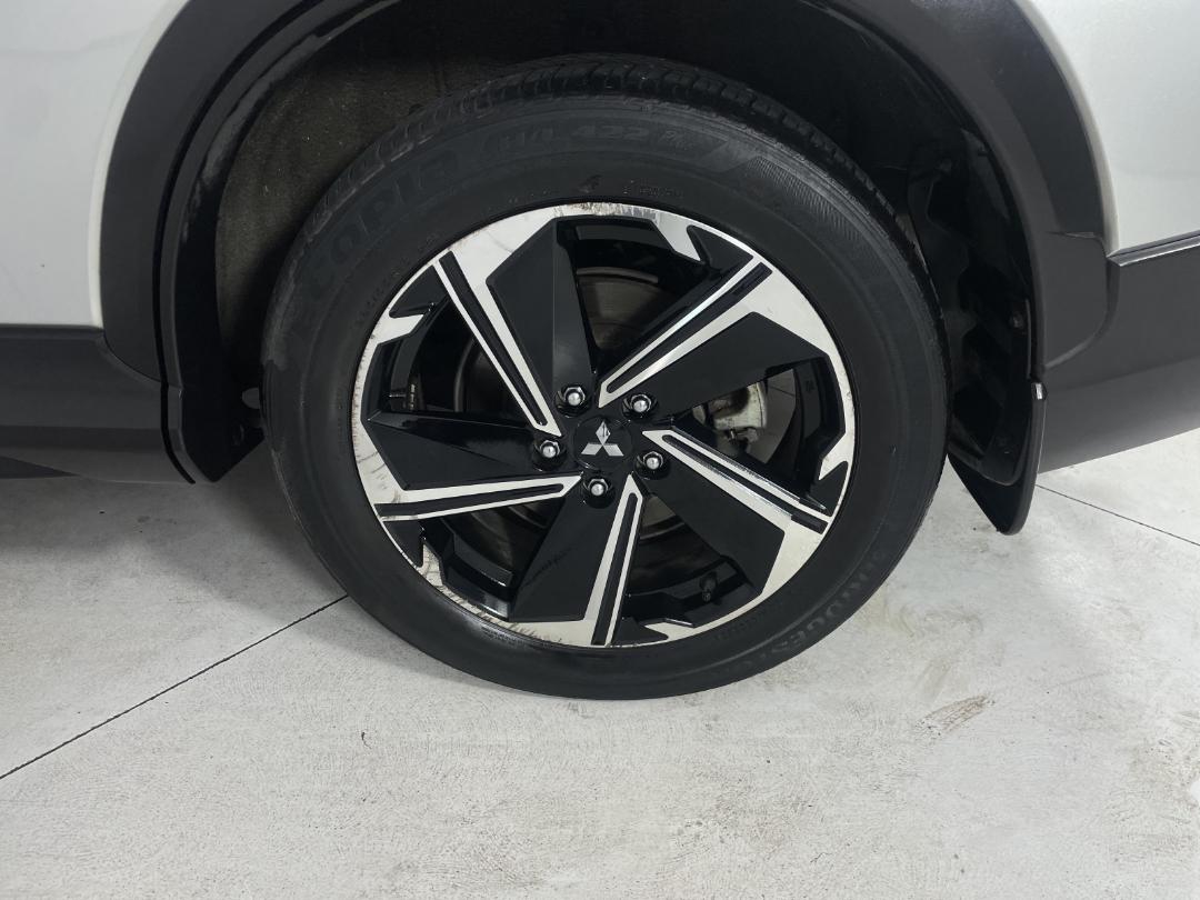 Photo '11' of Mitsubishi Eclipse Cross Photo '11' of Mitsubishi Eclipse Cross