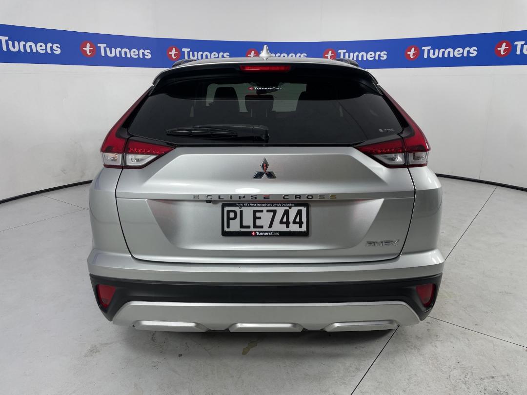 Photo '6' of Mitsubishi Eclipse Cross