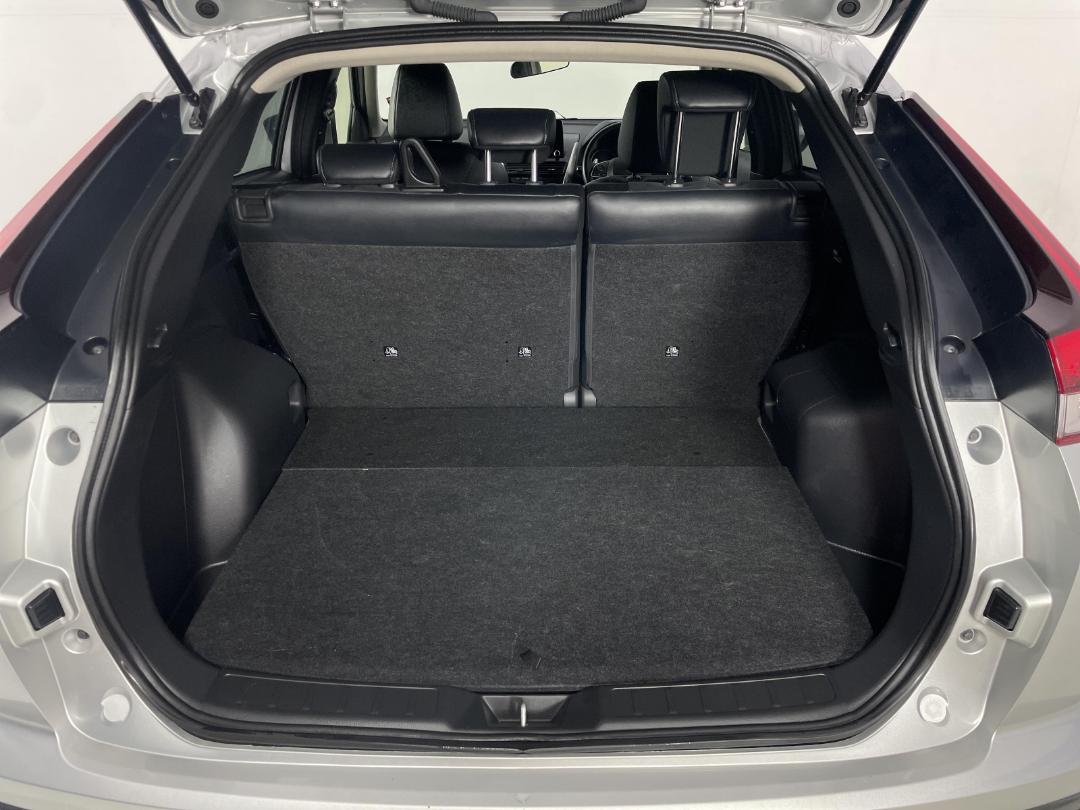 Photo '14' of Mitsubishi Eclipse Cross