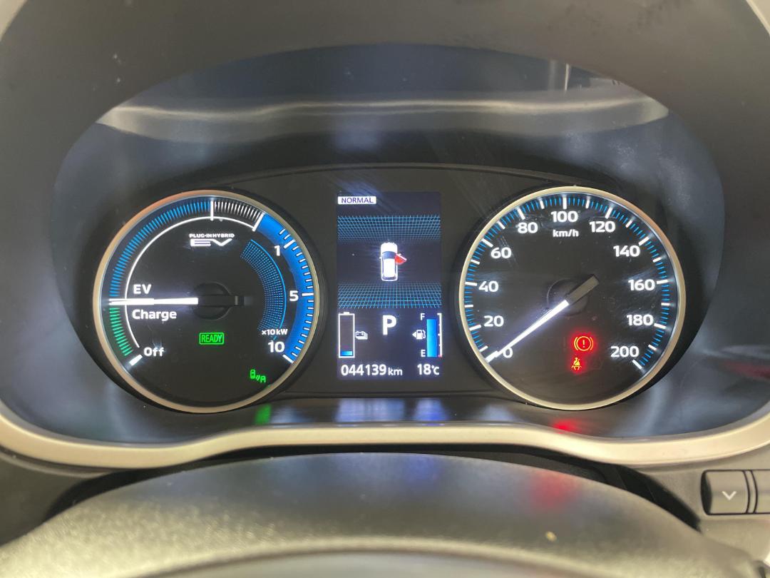 Photo '21' of Mitsubishi Eclipse Cross