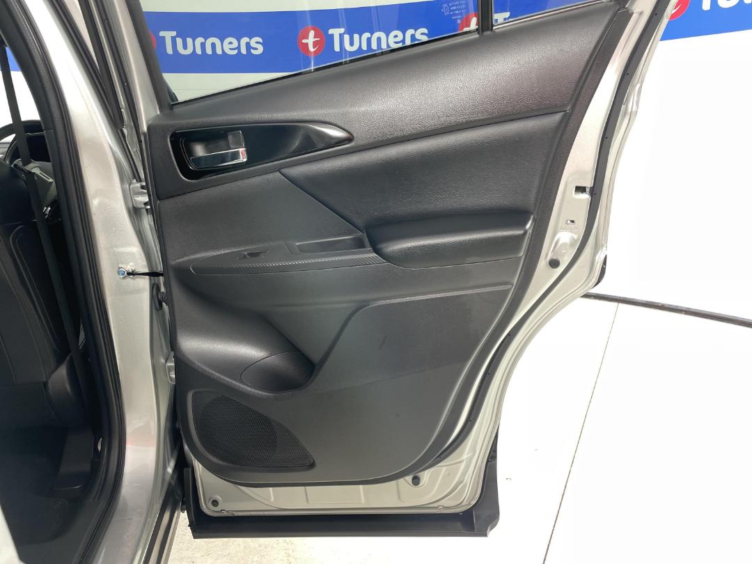 Photo '19' of Mitsubishi Eclipse Cross