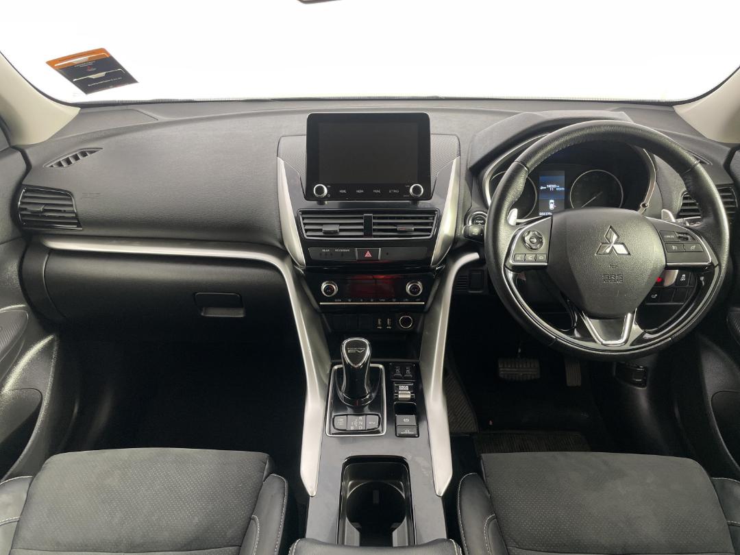 Photo '17' of Mitsubishi Eclipse Cross