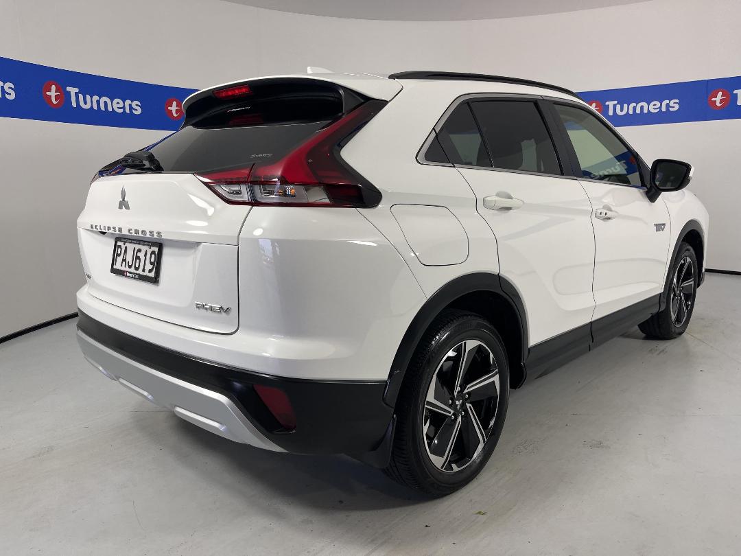 Photo '7' of Mitsubishi Eclipse Cross