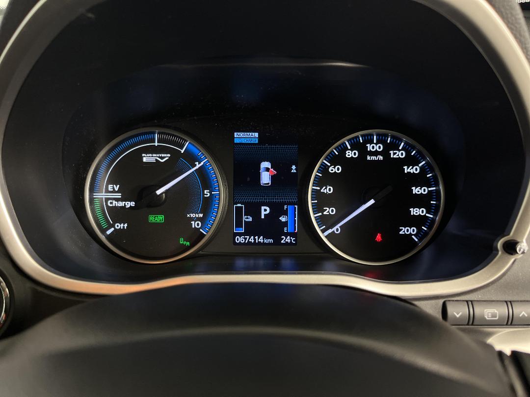 Photo '21' of Mitsubishi Eclipse Cross