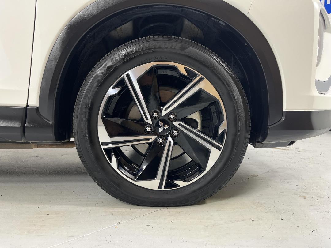 Photo '9' of Mitsubishi Eclipse Cross