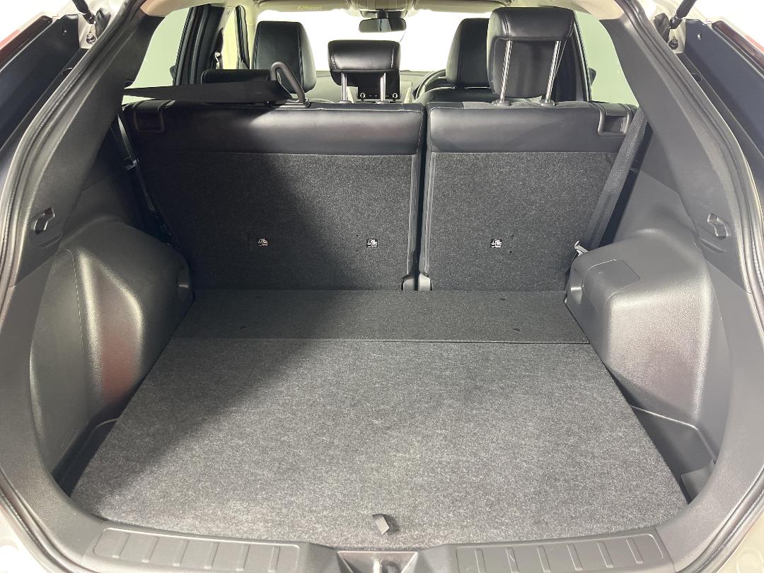 Photo '14' of Mitsubishi Eclipse Cross