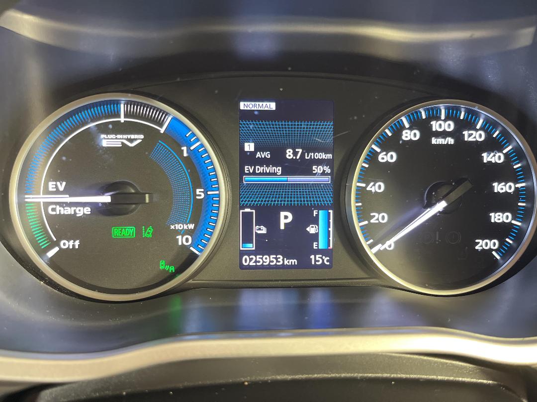 Photo '21' of Mitsubishi Eclipse Cross