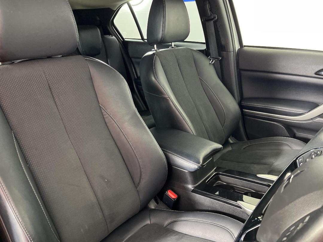 Photo '16' of Mitsubishi Eclipse Cross