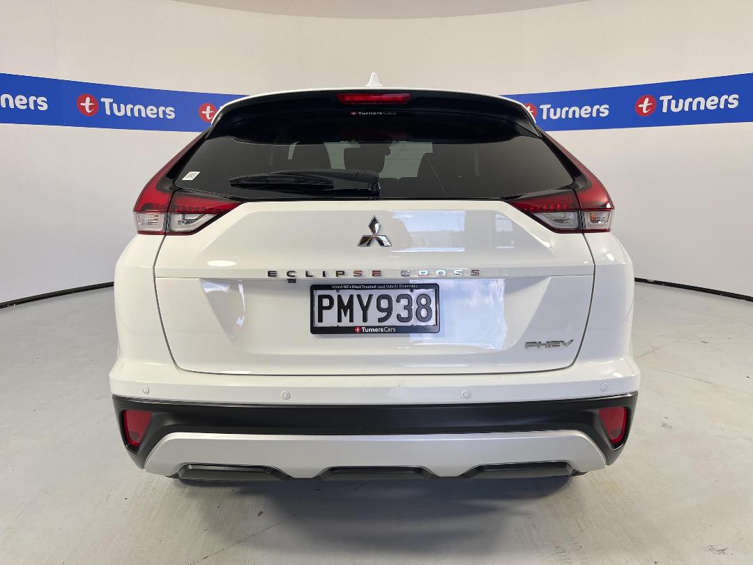 Photo '6' of Mitsubishi Eclipse Cross