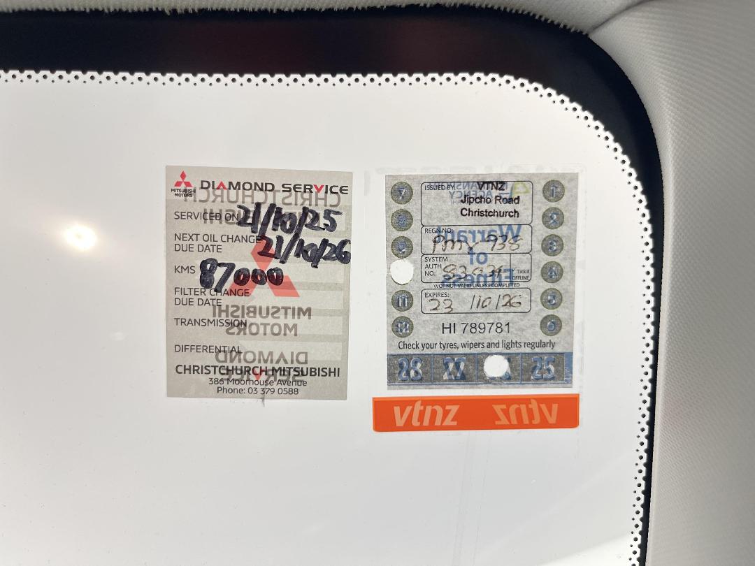 Photo '31' of Mitsubishi Eclipse Cross