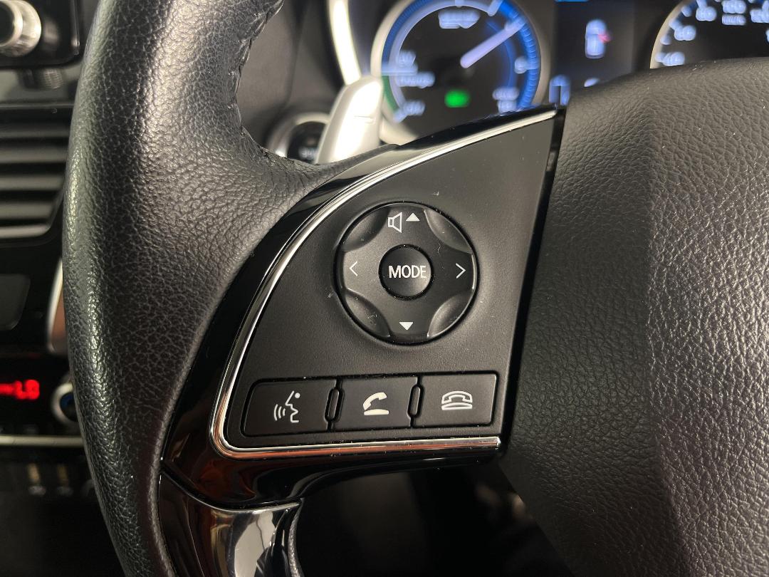 Photo '24' of Mitsubishi Eclipse Cross