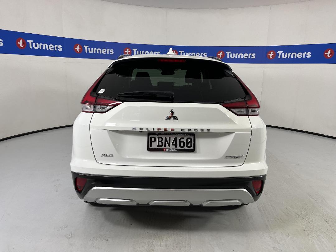 Photo '6' of Mitsubishi Eclipse Cross