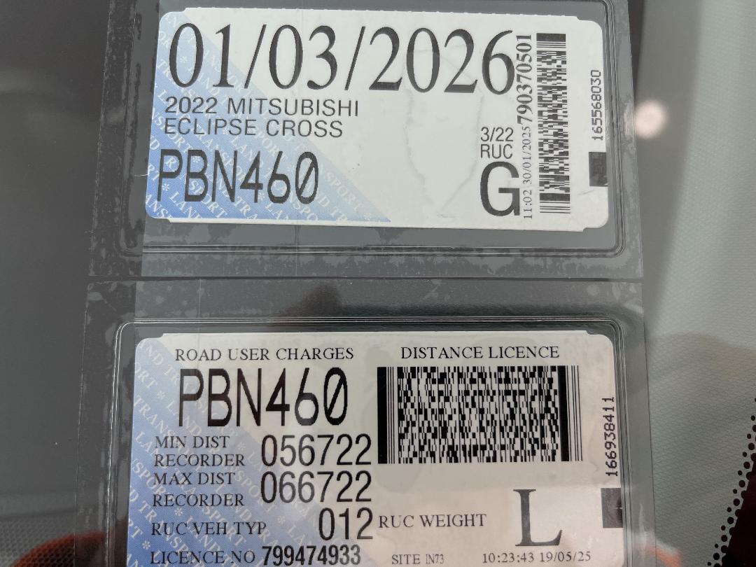 Photo '24' of Mitsubishi Eclipse Cross