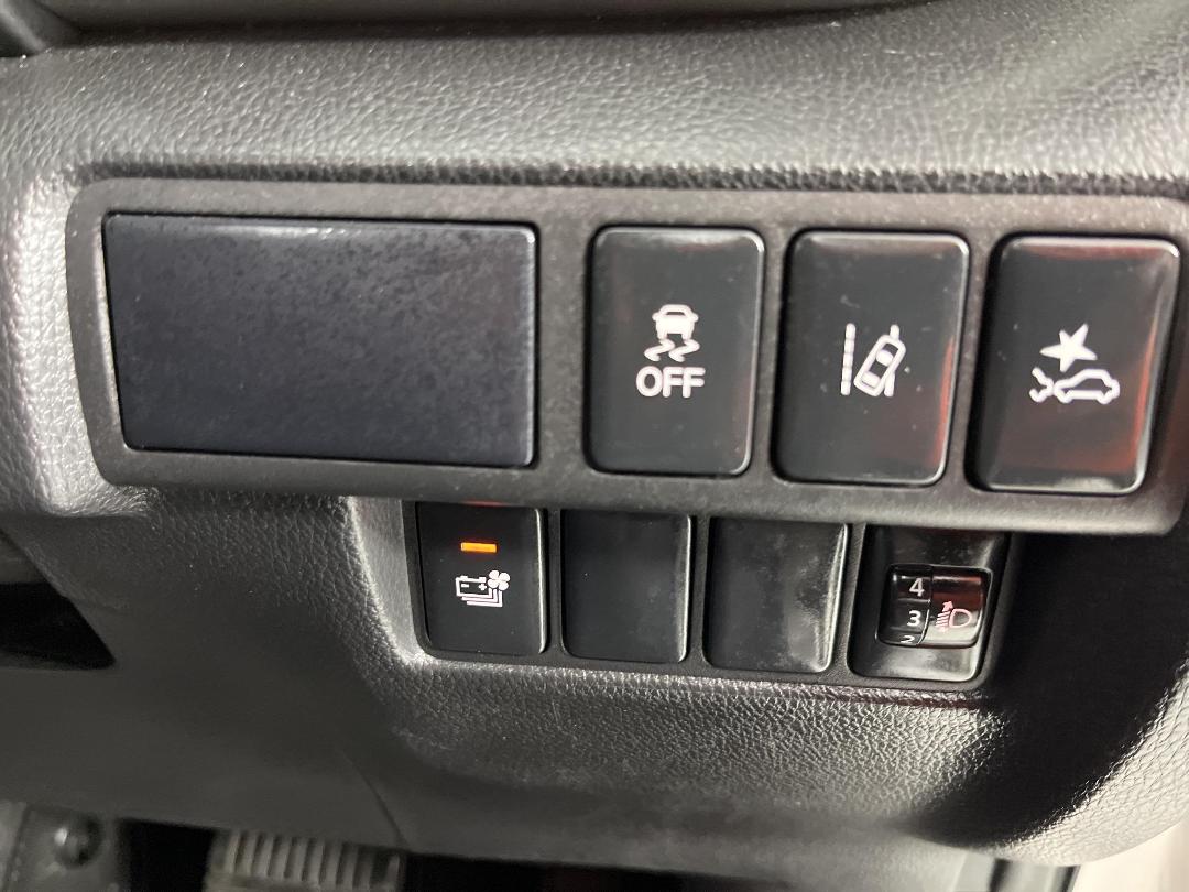 Photo '28' of Mitsubishi Eclipse Cross