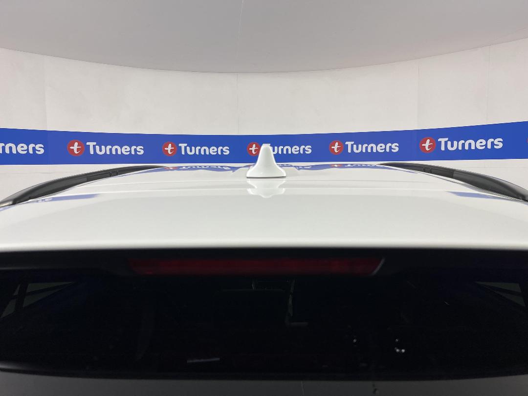 Photo '23' of Mitsubishi Eclipse Cross