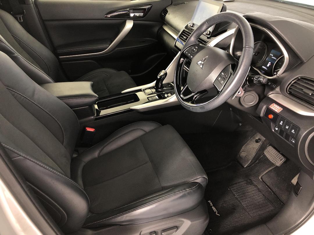 Photo '16' of Mitsubishi Eclipse Cross Photo '16' of Mitsubishi Eclipse Cross