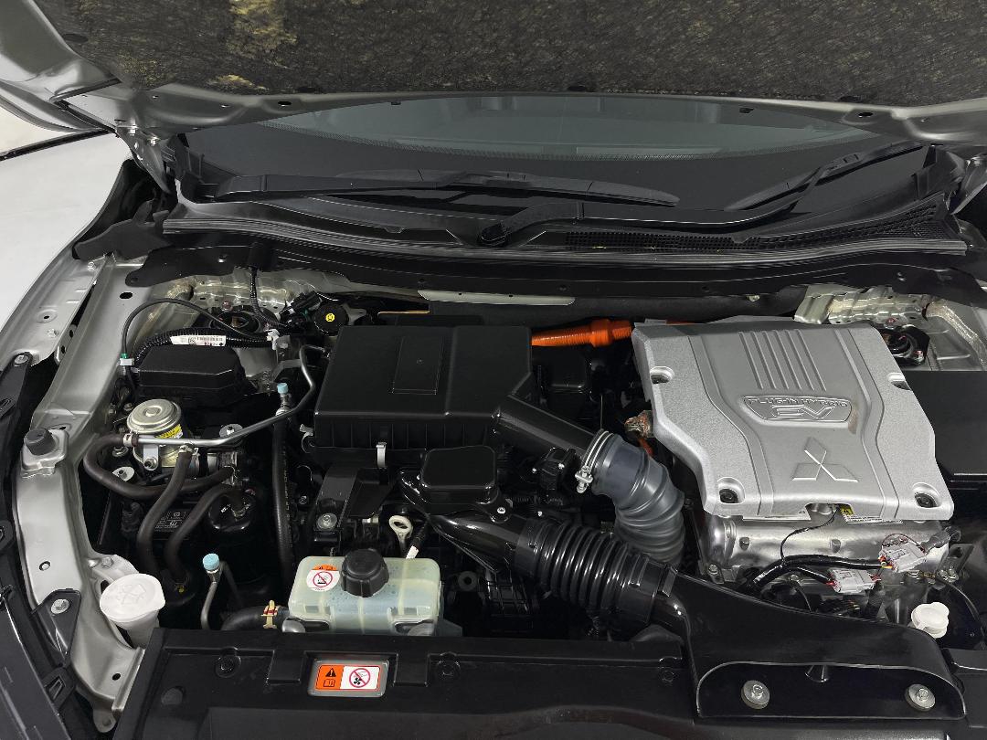 Photo '13' of Mitsubishi Eclipse Cross