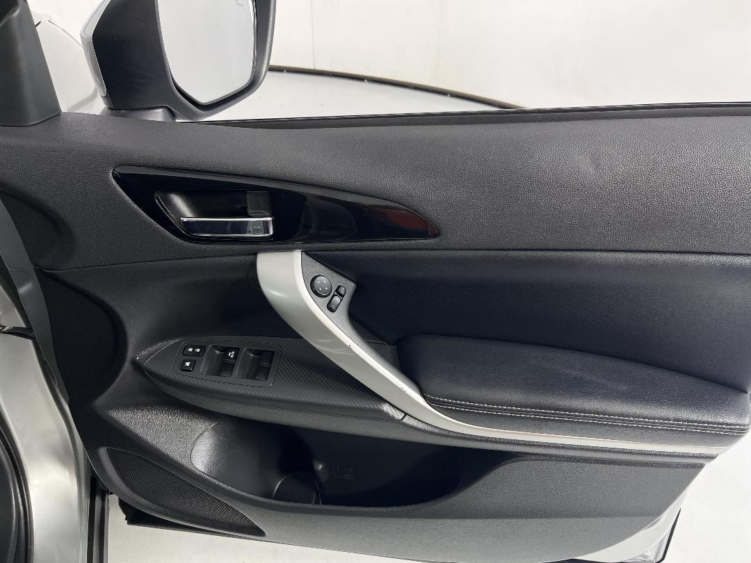 Photo '15' of Mitsubishi Eclipse Cross