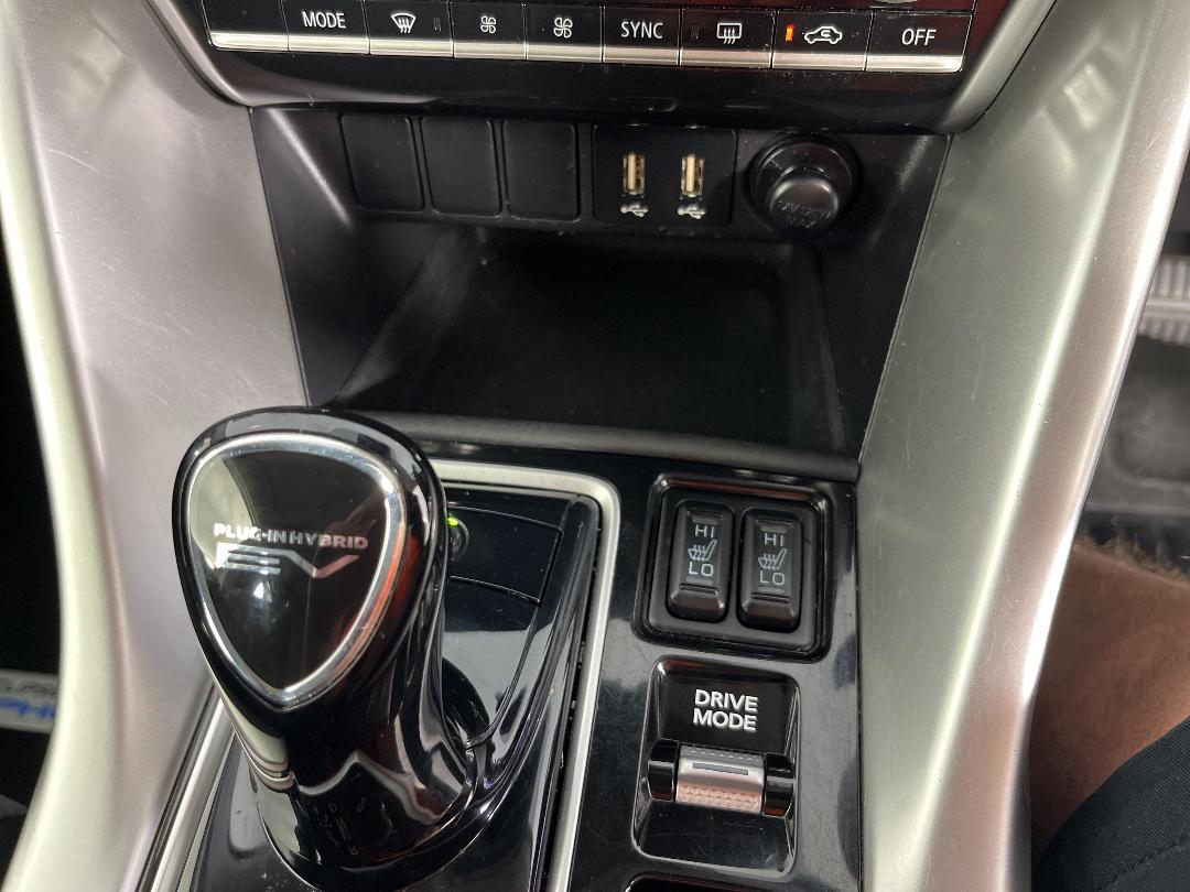 Photo '30' of Mitsubishi Eclipse Cross