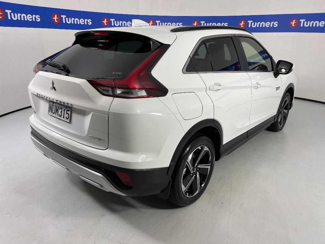 Photo '7' of Mitsubishi Eclipse Cross