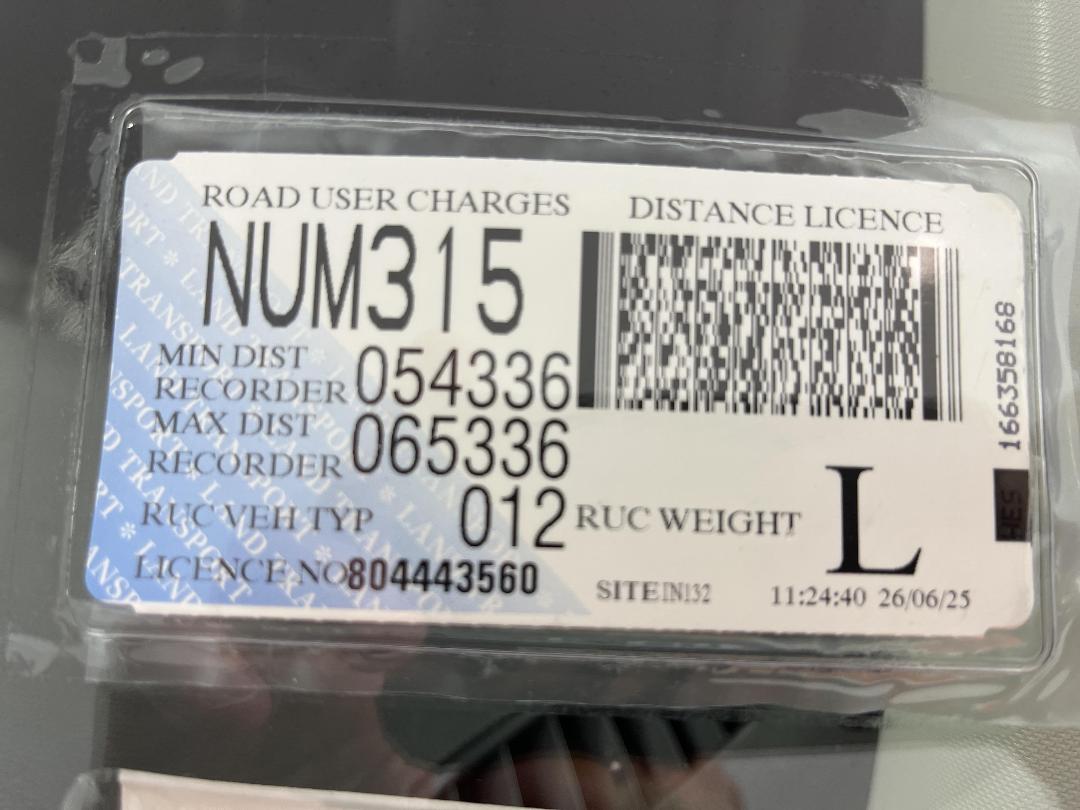 Photo '23' of Mitsubishi Eclipse Cross