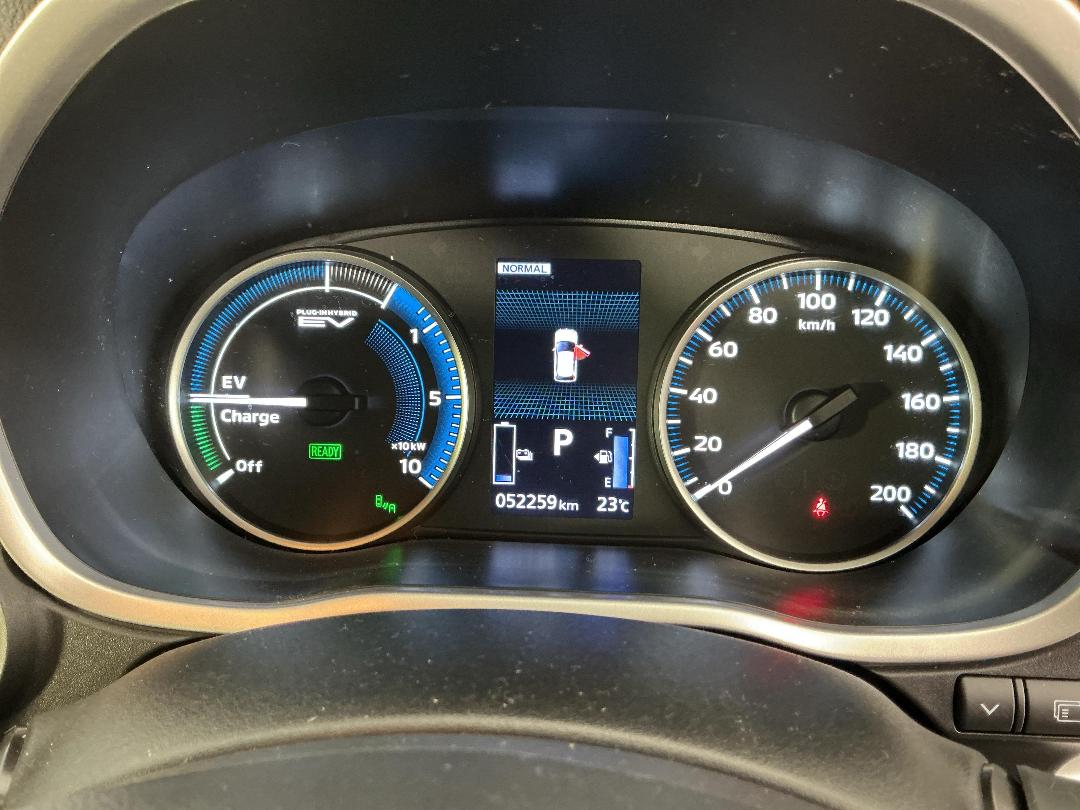 Photo '21' of Mitsubishi Eclipse Cross