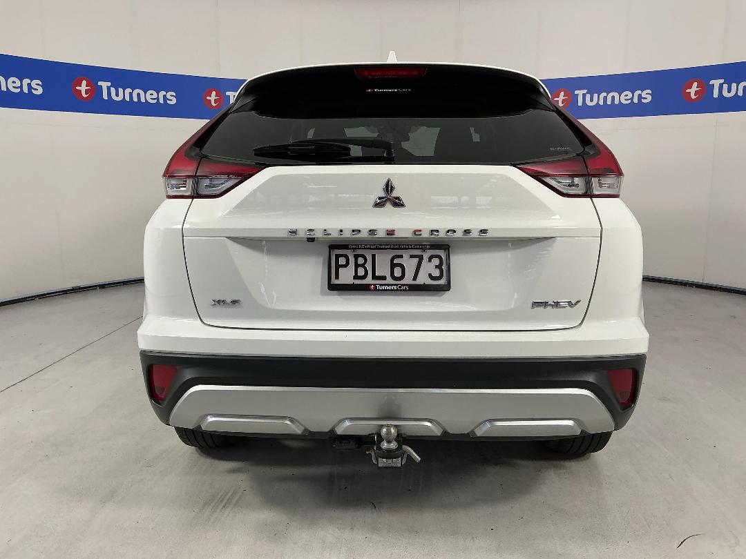 Photo '6' of Mitsubishi Eclipse Cross Photo '6' of Mitsubishi Eclipse Cross