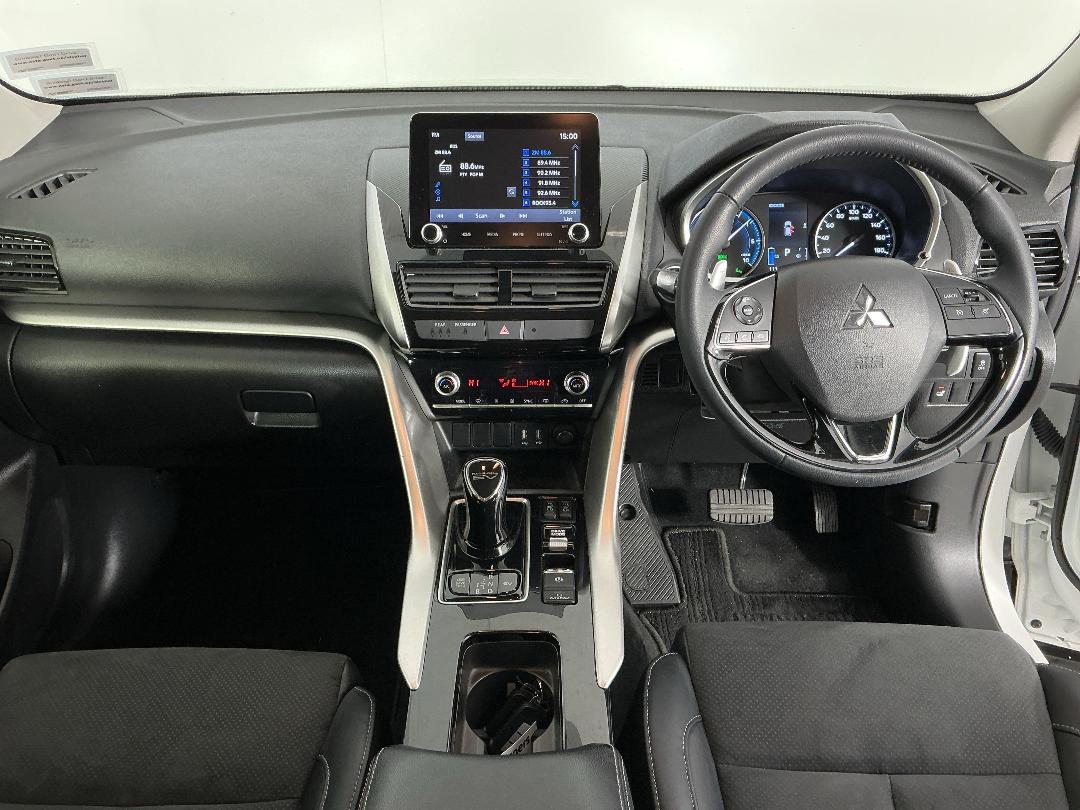 Photo '17' of Mitsubishi Eclipse Cross Photo '17' of Mitsubishi Eclipse Cross