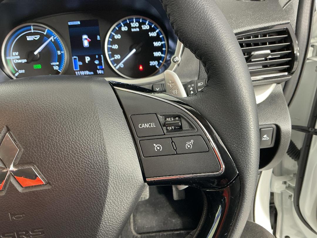 Photo '25' of Mitsubishi Eclipse Cross Photo '25' of Mitsubishi Eclipse Cross