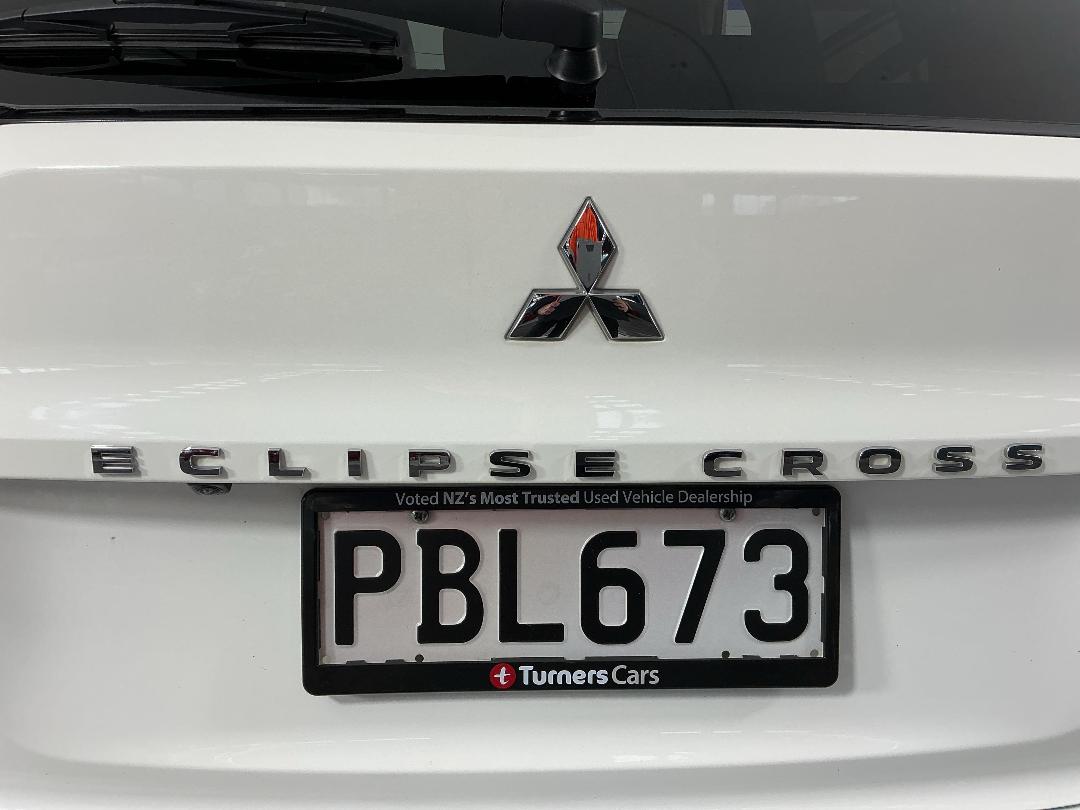 Photo '31' of Mitsubishi Eclipse Cross Photo '31' of Mitsubishi Eclipse Cross
